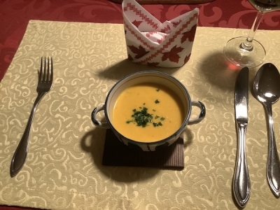 季節柄かぼちゃのスープを作りました。
